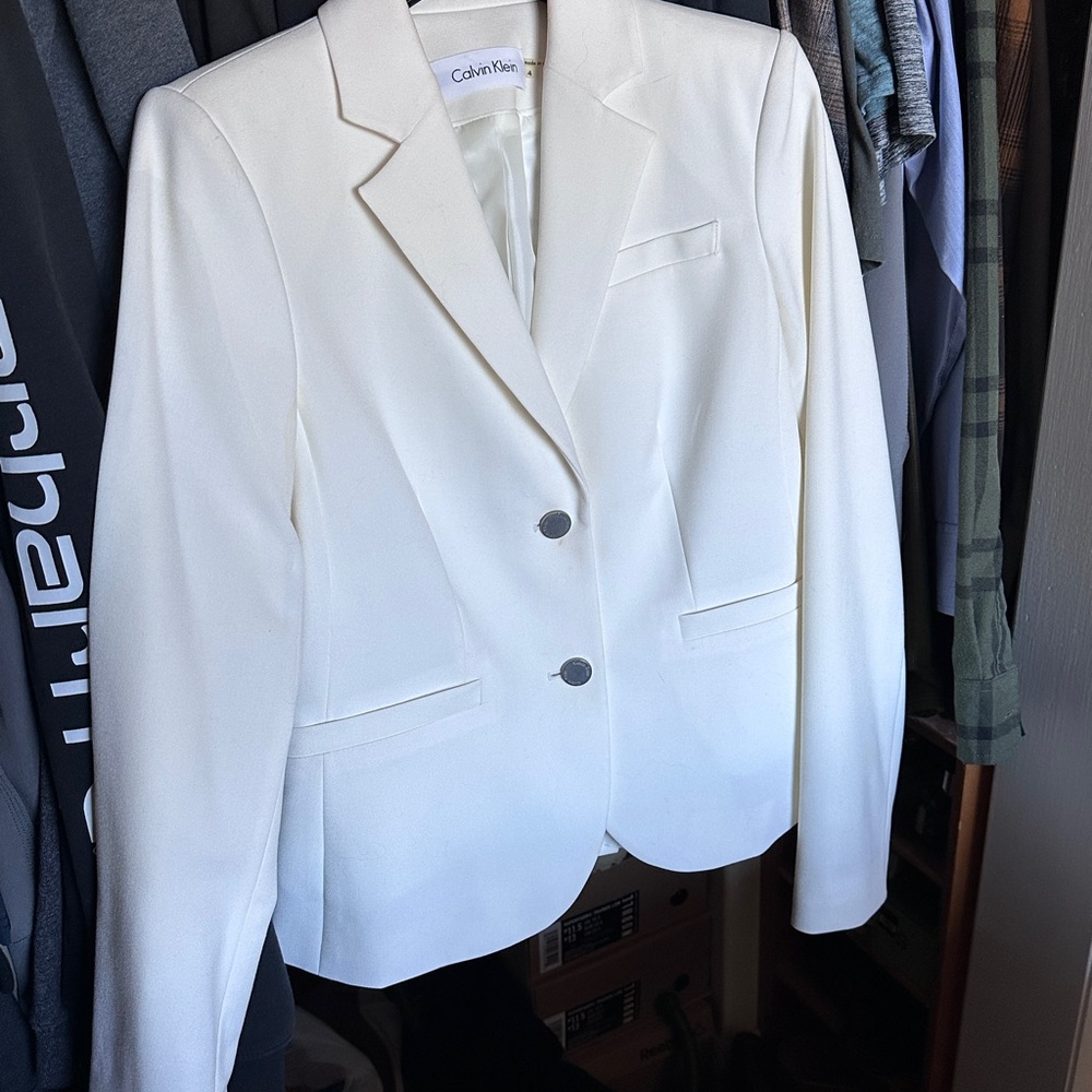 Calvin Klein Women's Cream Blazer
